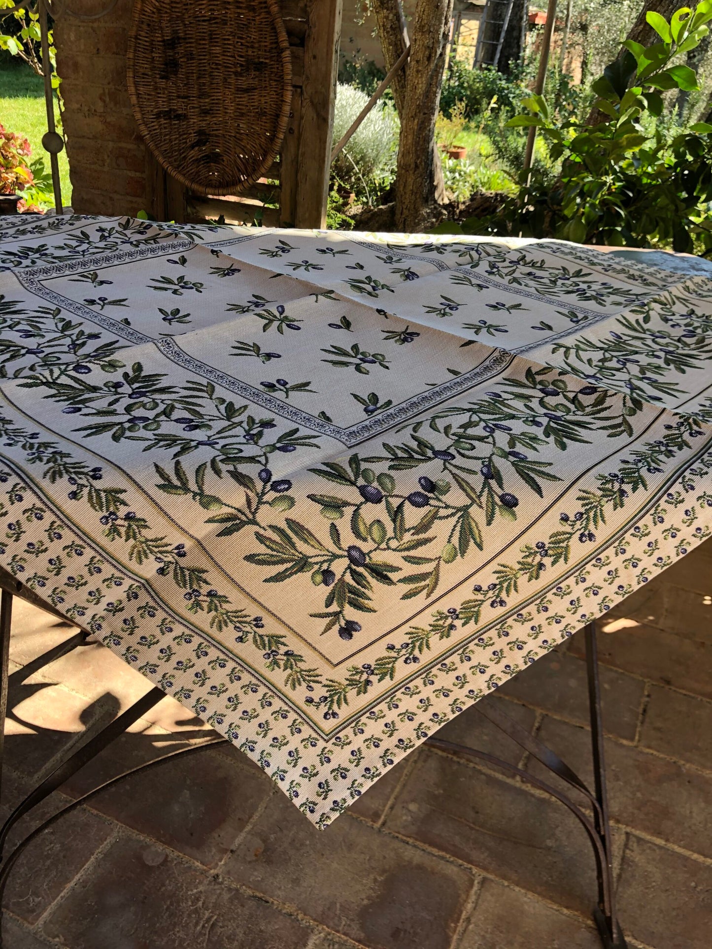 Tovaglia Gobelin Oliva 100x100