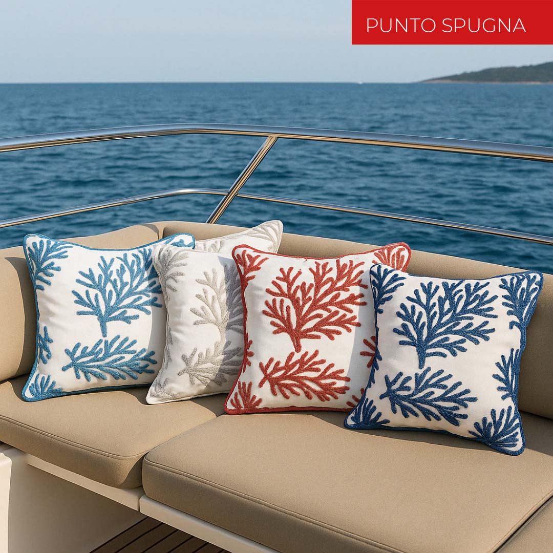 Fodere con Corallo small sia  con cuscino interno 45x45 che senza   ricamo punto in spugna e piping 100% cotone