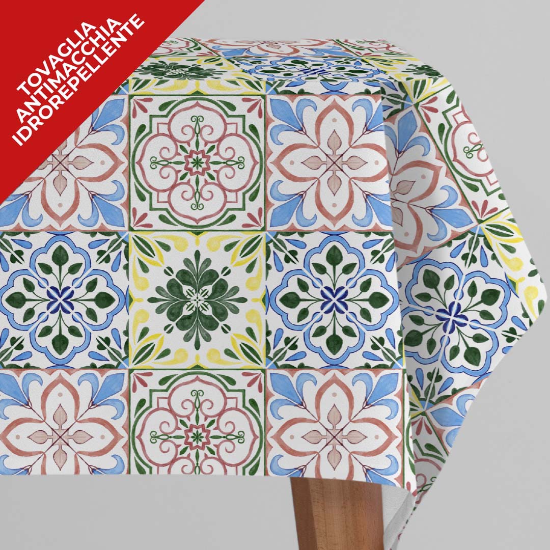 Tovaglia idrorepellente disegno Maiolica