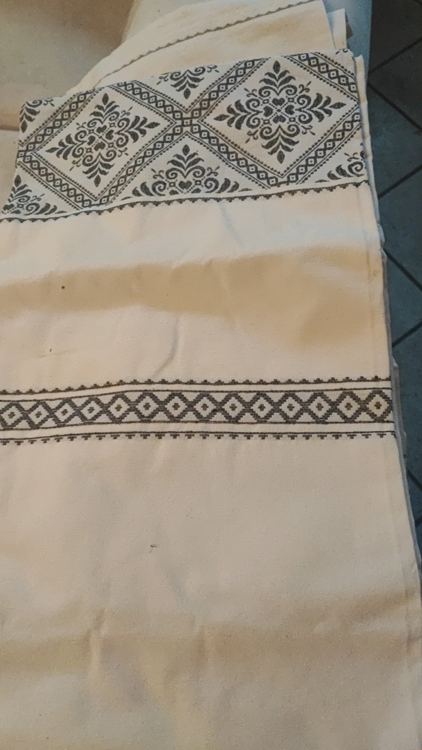 Tendine sarde e Tende  originali in 100% cotone ricamate produzione artigianale Sarda made italy 75x150 e 75x220, - 150x300